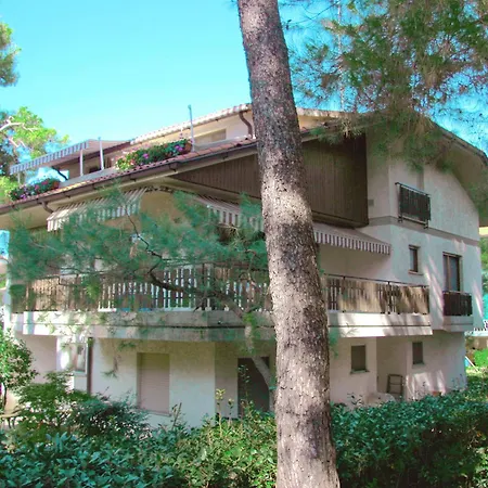 Apartment In Lugnan Grado